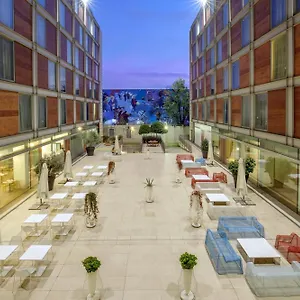 Doubletree By Hilton 4*, Milan Italie